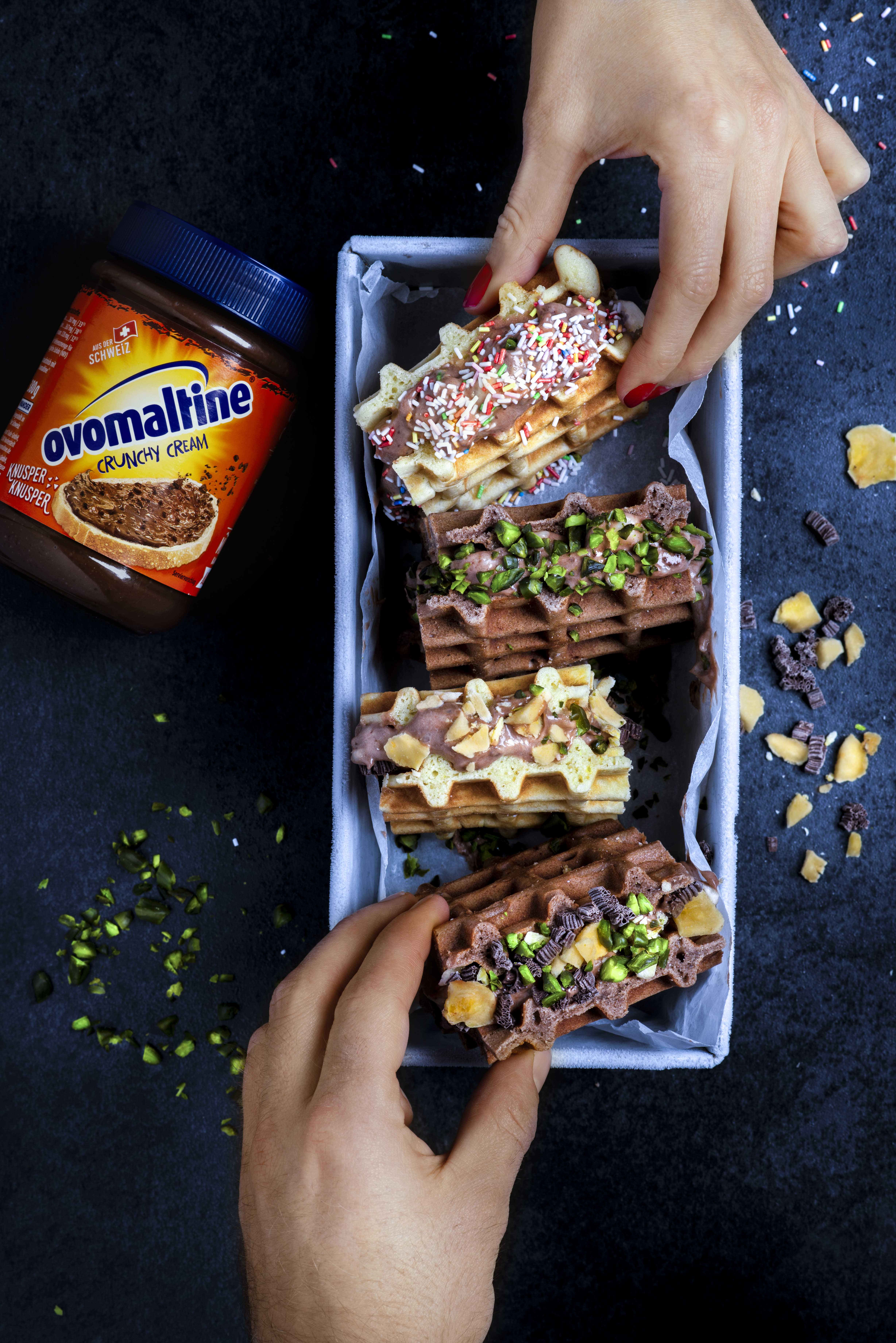 Waffeln mit Bananen-Schoko-Eiscreme | ovomaltine.at