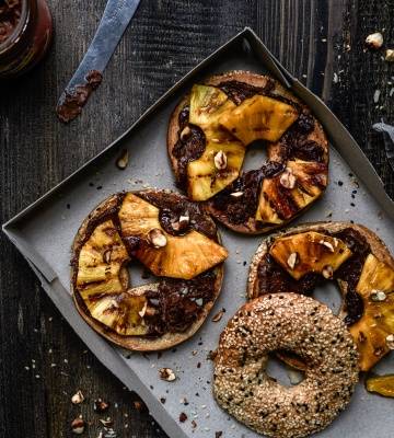 Ovomaltine Crunchy Cream Bagel mit Ananas
